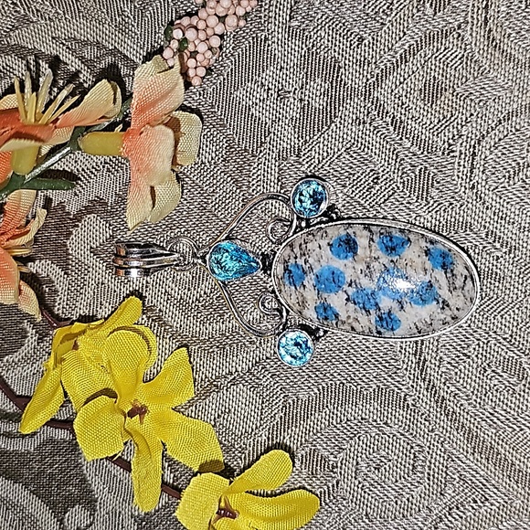 NewAzurite in crystal quartz pendant - Picture 5 of 7